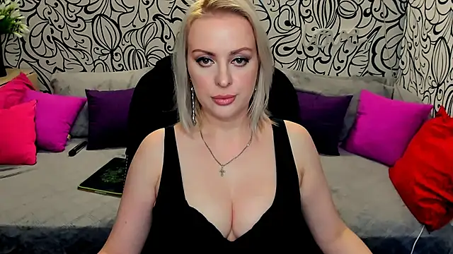 Snapshot of Hotdreamhere chatting on December 2024 01:39:01 PM Hotdreamhere online show from December 2024 01:39:01 PM