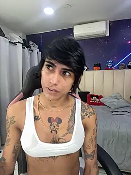 Nella Dolls online show from November 2025 12:38:02 PM