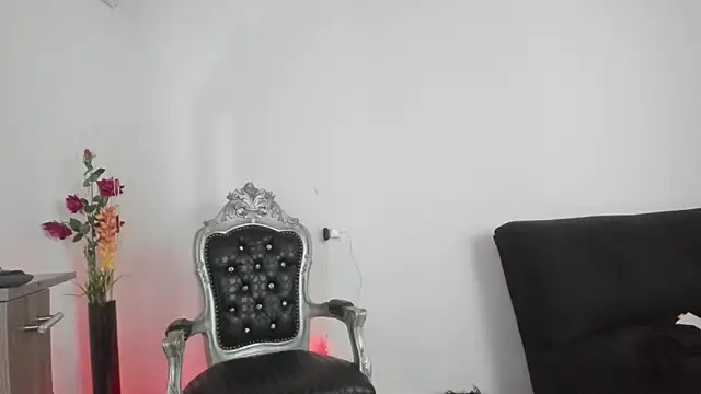 Snapshot of Hela_wet chatting on March 2025 12:20:01 AM Hela wet online show from March 2025 12:20:01 AM