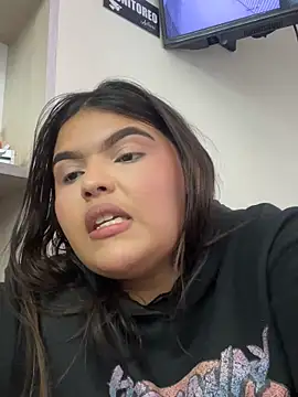 Lia sexx online show from December 2025 06:58:01 PM