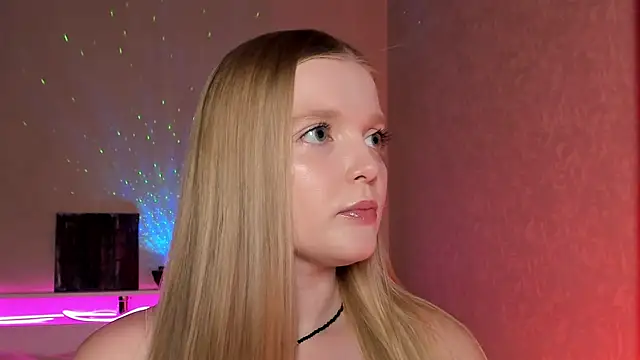 Snapshot of Ssweet_annie chatting on October 2025 04:09:02 PM Ssweet annie online show from October 2025 04:09:02 PM