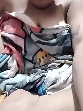 curvee Kyra online show from January 2026 04:14:01 AM