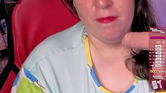 Snapshot of valery_adams1 chatting on March 2026 04:07:02 AM valery adams1 online show from March 2026 04:07:02 AM