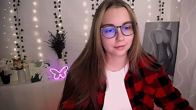 Snapshot of SweetPrincess_ chatting on September 2025 05:45:02 AM SweetPrincess online show from September 2025 05:45:02 AM