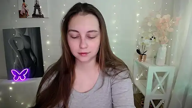 Snapshot of SweetPrincess_ chatting on April 2026 05:46:01 AM SweetPrincess online show from April 2026 05:46:01 AM