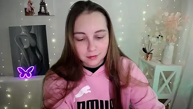 Snapshot of SweetPrincess_ chatting on May 2026 05:45:01 AM SweetPrincess online show from May 2026 05:45:01 AM