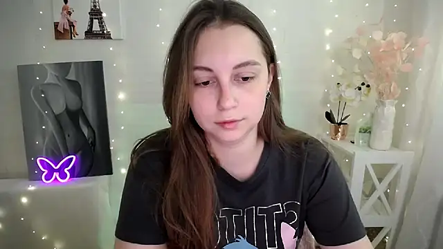 Snapshot of SweetPrincess_ chatting on May 2026 05:35:02 AM SweetPrincess online show from May 2026 05:35:02 AM