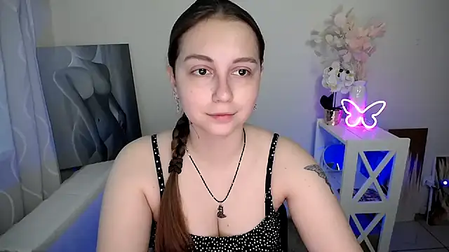 Snapshot of SweetPrincess_ chatting on May 2026 05:36:02 AM SweetPrincess online show from May 2026 05:36:02 AM
