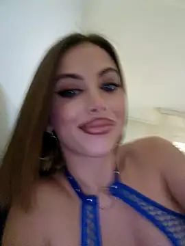 Snapshot of TamaraSavage chatting on December 2024 08:56:01 AM TamaraSavage online show from December 2024 08:56:01 AM