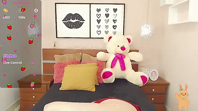 Snapshot of miss_linda_ chatting on January 2025 01:57:01 PM miss linda online show from January 2025 01:57:01 PM