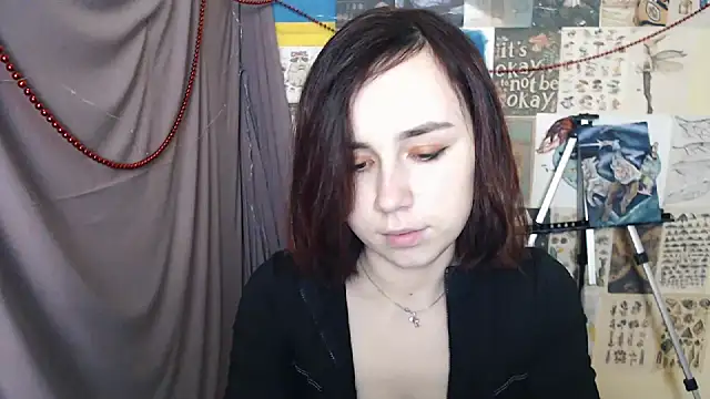 Snapshot of VeryVeryVeryShy_ chatting on January 2025 07:09:02 AM VeryVeryVeryShy online show from January 2025 07:09:02 AM