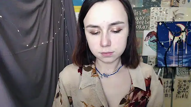 Snapshot of VeryVeryVeryShy_ chatting on February 2025 04:40:01 PM VeryVeryVeryShy online show from February 2025 04:40:01 PM