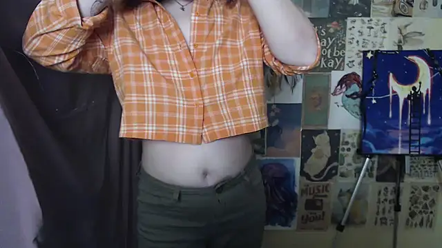 Snapshot of VeryVeryVeryShy_ chatting on March 2025 12:34:01 PM VeryVeryVeryShy online show from March 2025 12:34:01 PM