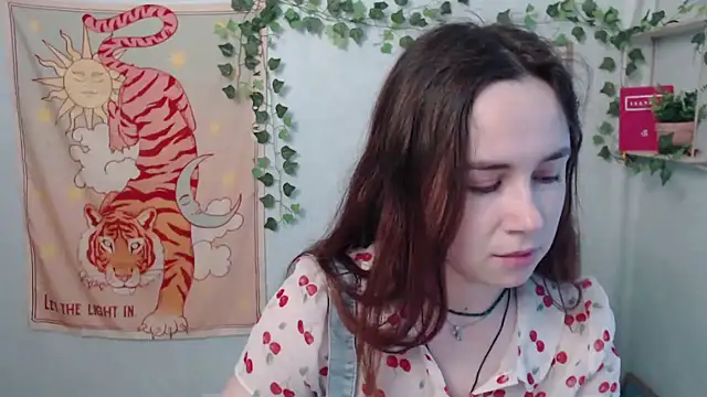 VeryVeryVeryShy  online show from June 2026 05:47:01 AM