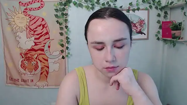 VeryVeryVeryShy  online show from July 2026 05:56:02 AM