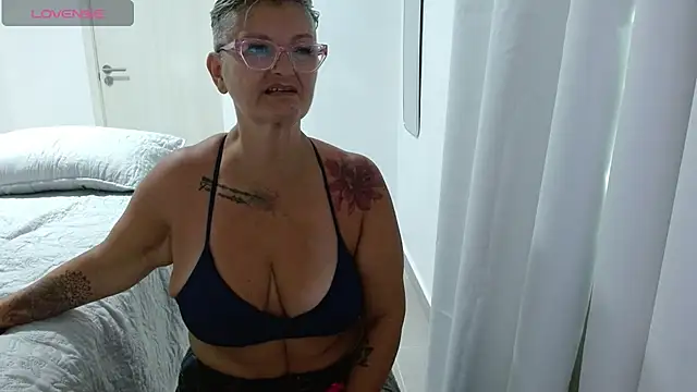 bety-cum2 online show from May 2026 02:13:02 PM