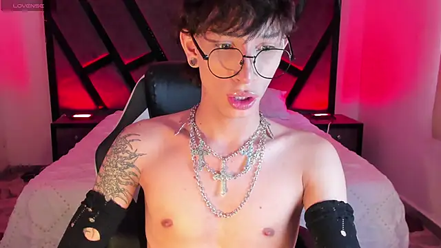 Snapshot of AndyWiilliams chatting on March 2026 09:45:01 PM AndyWiilliams online show from March 2026 09:45:01 PM