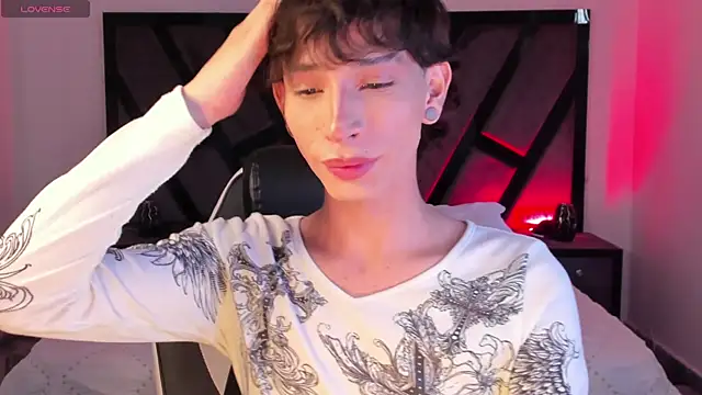 Snapshot of AndyWiilliams chatting on March 2026 09:53:01 PM AndyWiilliams online show from March 2026 09:53:01 PM