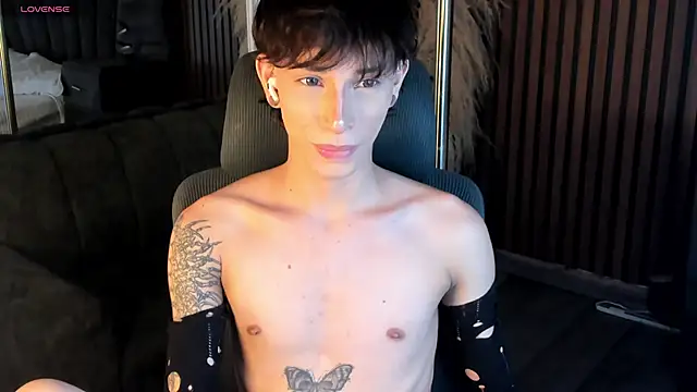 Snapshot of AndyWiilliams chatting on March 2026 09:21:02 PM AndyWiilliams online show from March 2026 09:21:02 PM