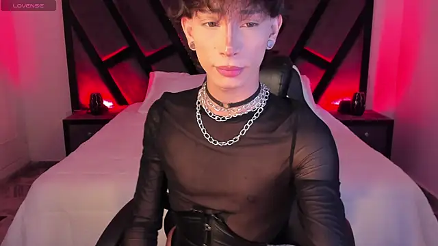 Snapshot of AndyWiilliams chatting on March 2026 10:25:01 PM AndyWiilliams online show from March 2026 10:25:01 PM