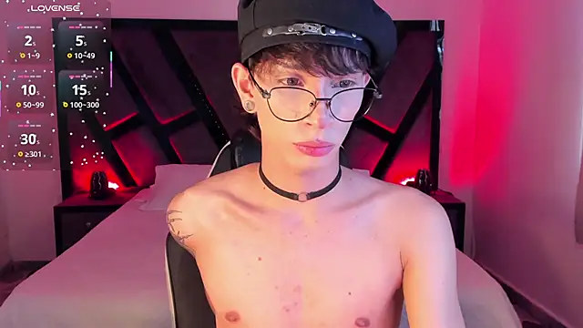 Snapshot of AndyWiilliams chatting on March 2026 09:41:01 PM AndyWiilliams online show from March 2026 09:41:01 PM