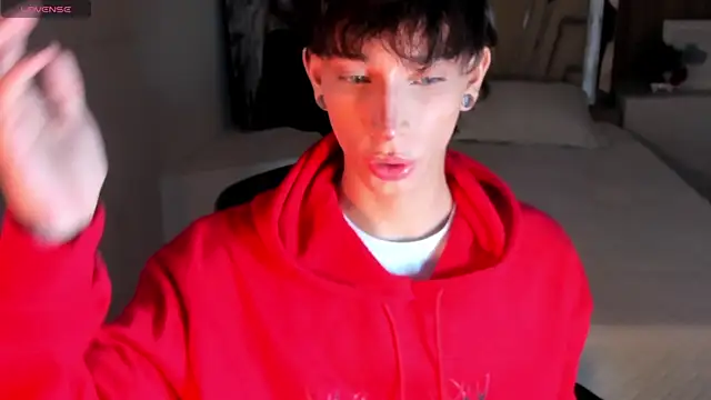 Snapshot of AndyWiilliams chatting on April 2026 10:00:02 PM AndyWiilliams online show from April 2026 10:00:02 PM