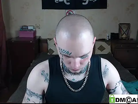 Keny Collins online show from November 2025 10:29:02 PM