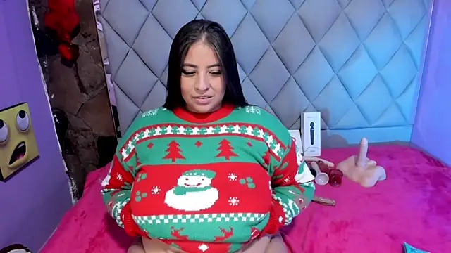 Snapshot of Luci_SexDeep chatting on December 2024 07:39:01 AM Luci SexDeep online show from December 2024 07:39:01 AM