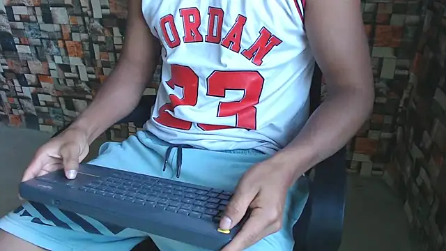 Snapshot of sexatlexx chatting on October 2025 09:10:02 PM sexatlexx online show from October 2025 09:10:02 PM