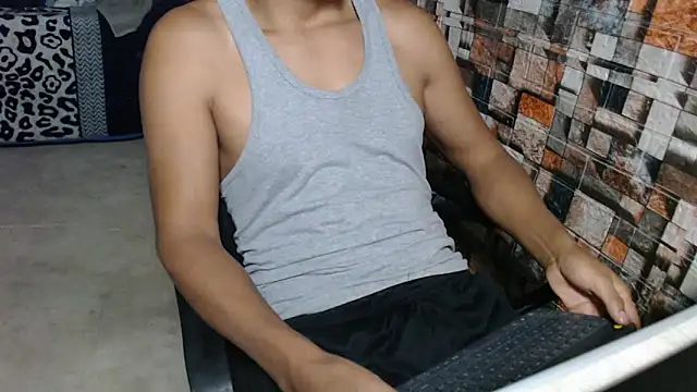 Snapshot of sexatlexx chatting on December 2025 02:17:02 AM sexatlexx online show from December 2025 02:17:02 AM