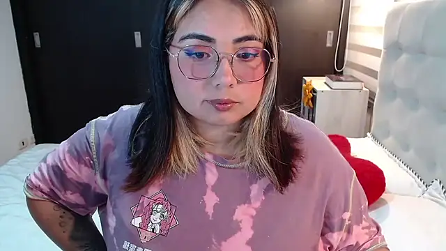 yini angel online show from July 2026 01:08:02 AM