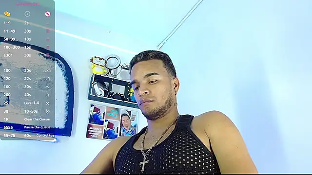 Snapshot of Bigcock_21cm_ chatting on January 2025 09:55:02 PM Bigcock 21cm online show from January 2025 09:55:02 PM