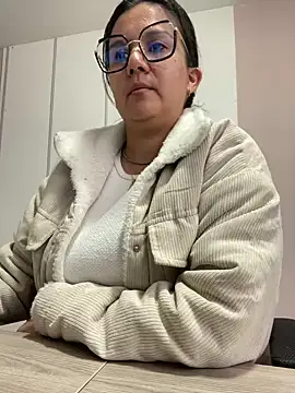 SWEETLILY18 online show from January 2025 02:24:02 PM