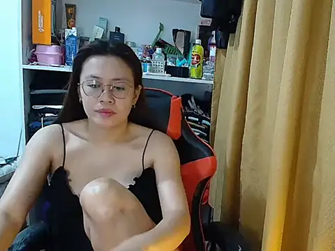 crizzybel online show from February 2026 05:52:01 PM