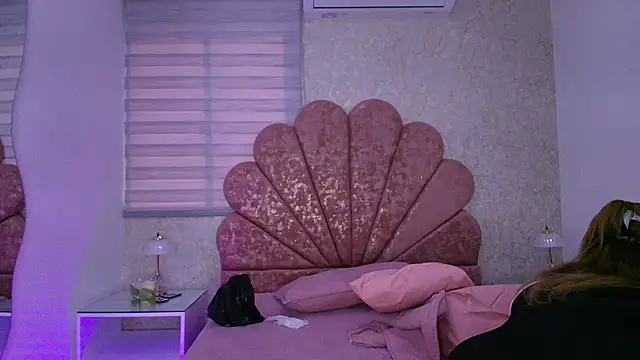 leon gaby online show from March 2026 07:20:02 PM