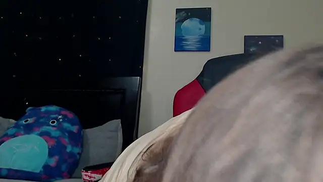 ToxicLilly online show from December 2024 08:23:02 AM