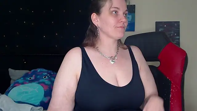 ToxicLilly online show from December 2024 10:29:02 AM