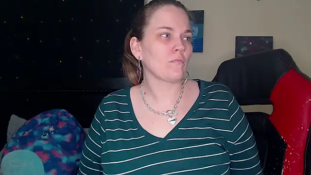 ToxicLilly online show from March 2025 08:04:02 AM