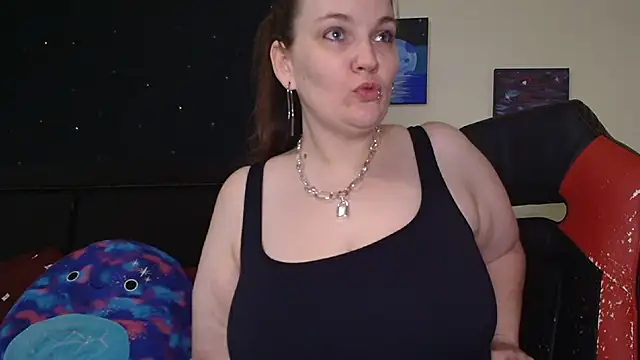 ToxicLilly online show from October 2025 07:05:02 AM