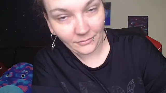 ToxicLilly online show from November 2025 10:17:01 AM