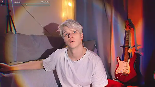 Snapshot of Breston_Sweet chatting on November 2025 04:45:02 AM Breston Sweet online show from November 2025 04:45:02 AM