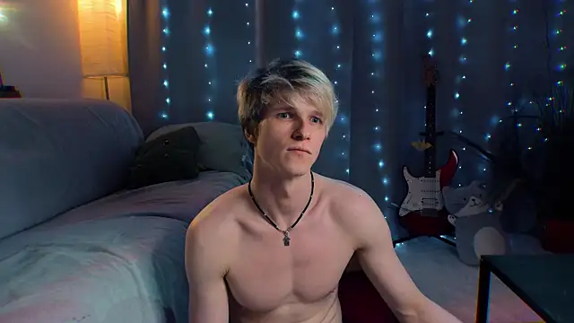 Breston Sweet online show from May 2026 08:14:02 PM