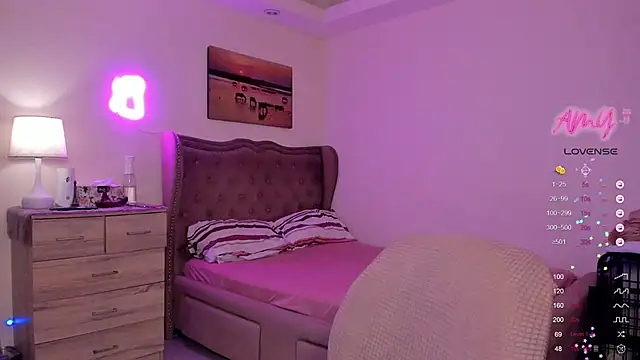 Snapshot of BombshellPH chatting on March 2025 09:13:02 AM BombshellPH online show from March 2025 09:13:02 AM