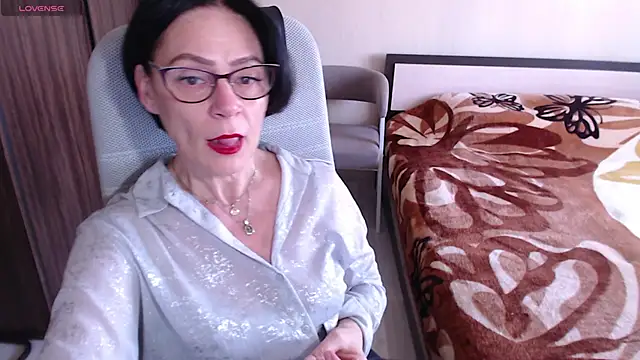 Snapshot of BelovedLady chatting on March 2025 02:37:02 PM BelovedLady online show from March 2025 02:37:02 PM