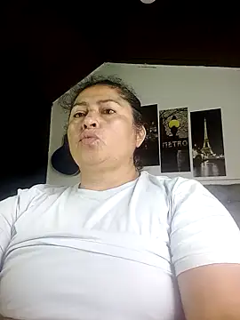 Snapshot of Keyla01_ chatting on April 2026 06:32:02 PM Keyla01 online show from April 2026 06:32:02 PM