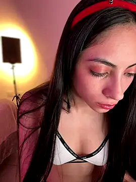 Snapshot of martiiaciar chatting on December 2025 02:41:01 AM martiiaciar online show from December 2025 02:41:01 AM