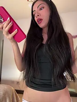 Snapshot of martiiaciar chatting on December 2025 09:44:01 PM martiiaciar online show from December 2025 09:44:01 PM