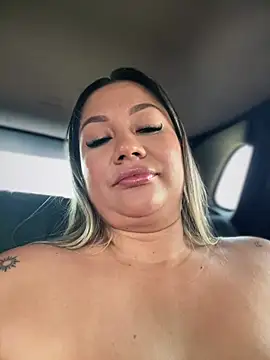 Snapshot of ValeryGrey chatting on February 2025 04:22:01 PM ValeryGrey online show from February 2025 04:22:01 PM