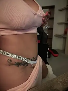 Snapshot of ValeryGrey chatting on March 2025 11:37:01 PM ValeryGrey online show from March 2025 11:37:01 PM