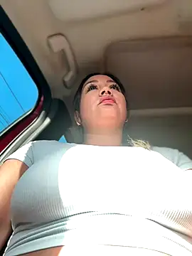 Snapshot of ValeryGrey chatting on September 2025 07:41:01 PM ValeryGrey online show from September 2025 07:41:01 PM